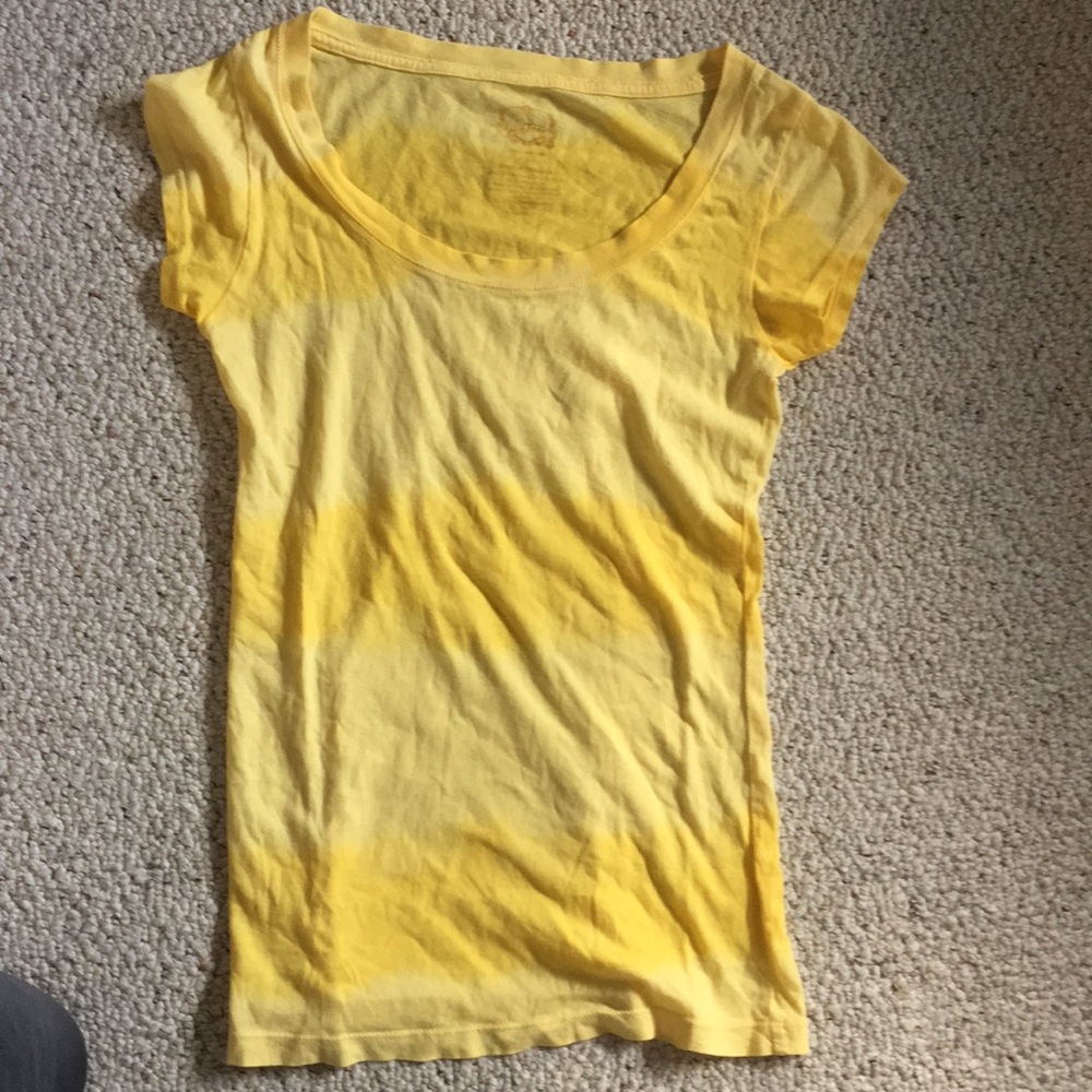 Never worn yellow tee!